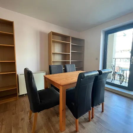 홈스테이 The Strand's Guest *